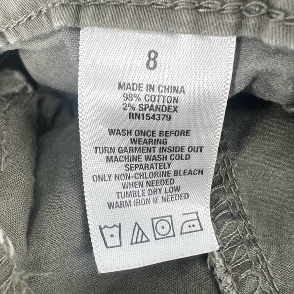 Aeropostale Green Cuffed Hem Chino Shorts Size 8 Women’s - Picture 4 of 5